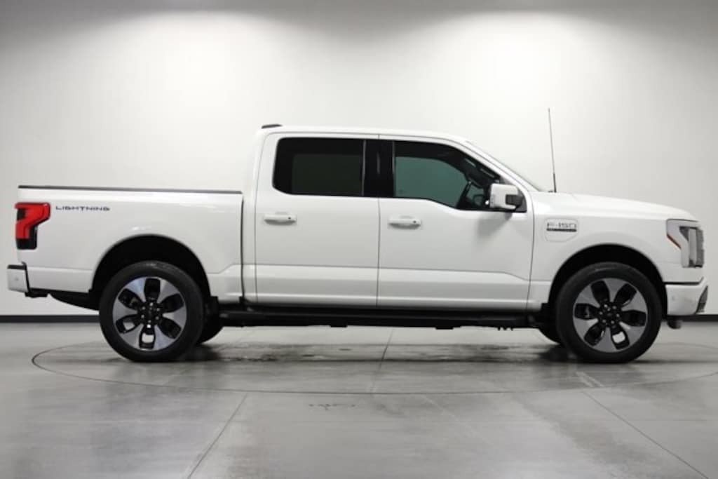 Used 2022 Ford F-150 Lightning Platinum Crew Cab Short Bed Truck