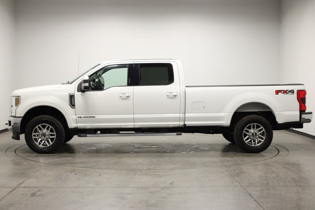 Used 2019 Ford F-250 Lariat Crew Cab Truck