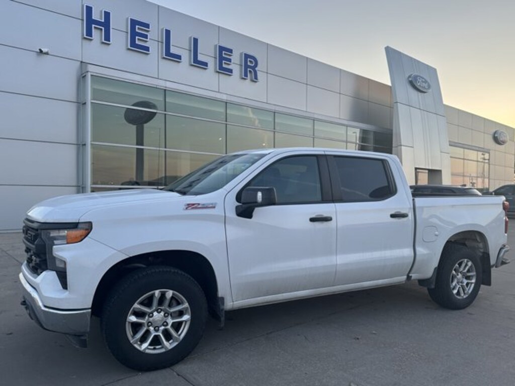 Used 2022 Chevrolet Silverado 1500 WT Crew Cab Short Bed Truck