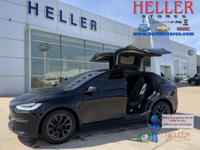 2022 Tesla Model X Plaid's photo