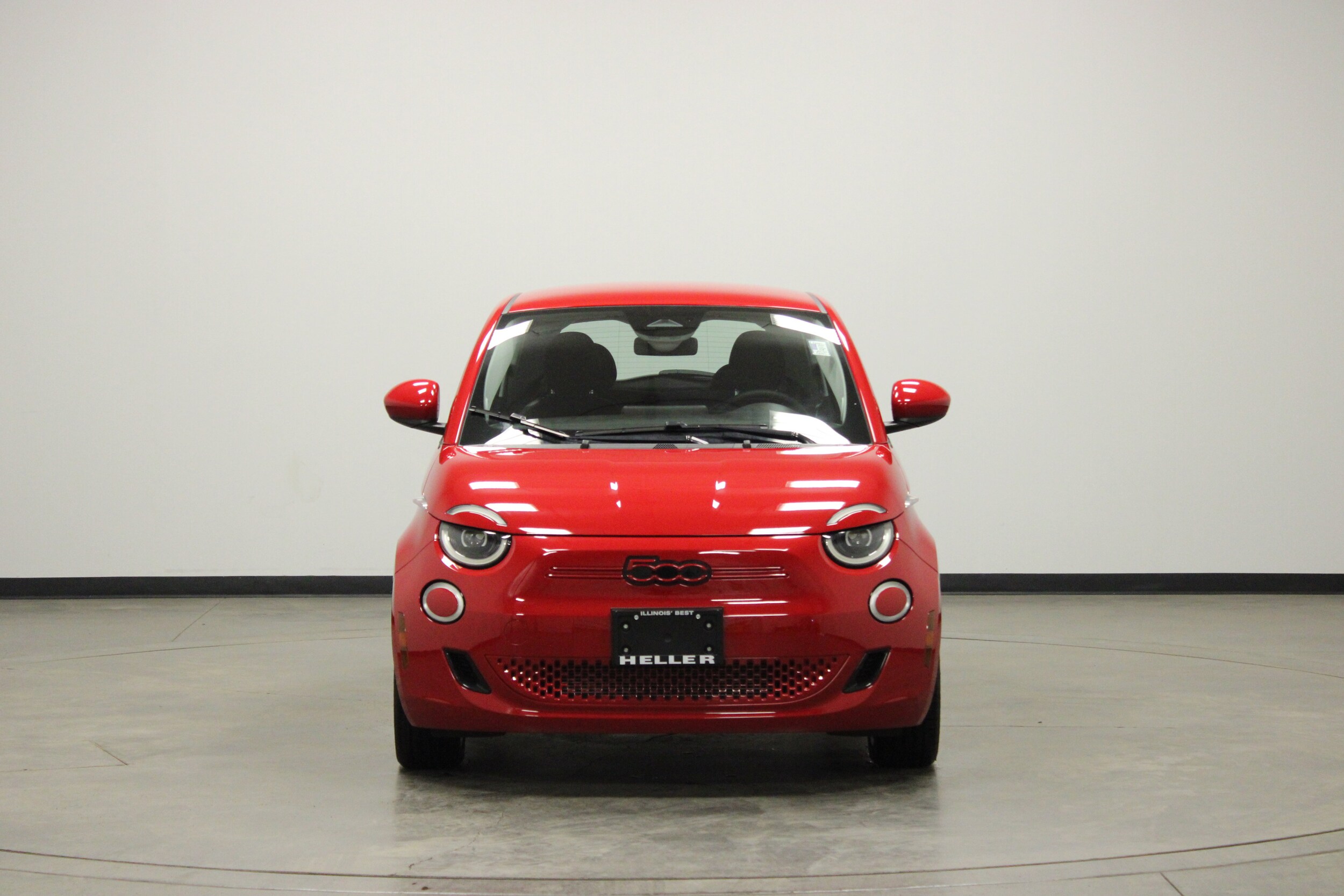 Used 2024 FIAT 500e Base with VIN ZFAFFAA41RX209467 for sale in Pontiac, IL
