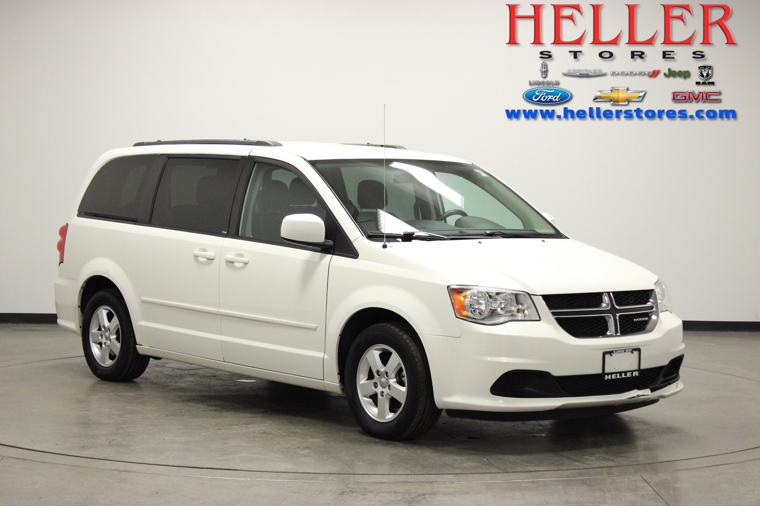 2012 Dodge Grand Caravan SXT's photo