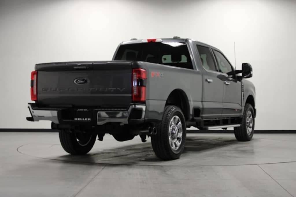 Used 2024 Ford F-250 Lariat Crew Cab
