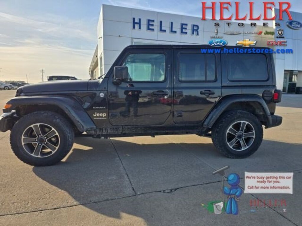 Used 2023 Jeep Wrangler Sahara SUV