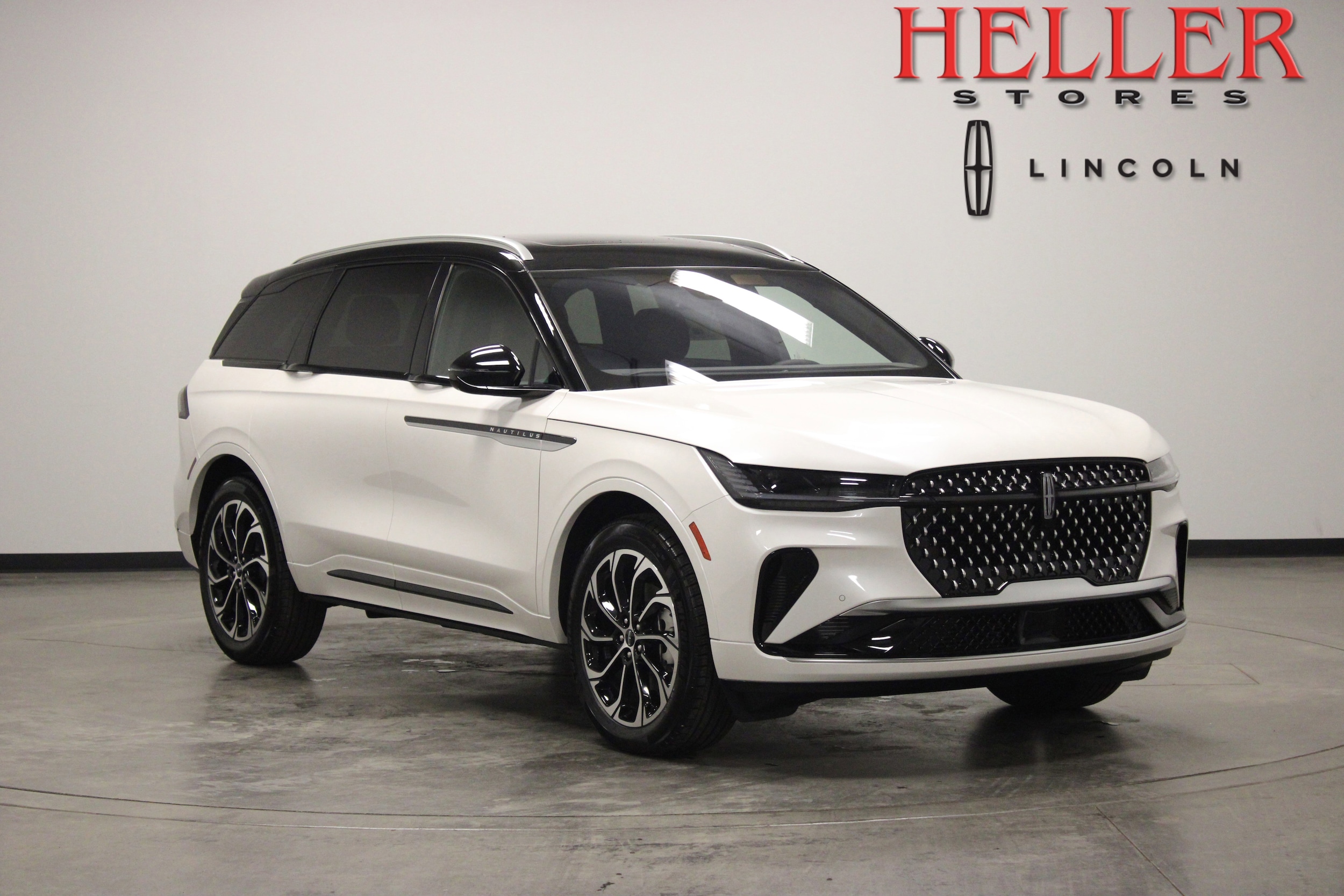 2026 Lincoln Nautilus Reserve AWD's photo