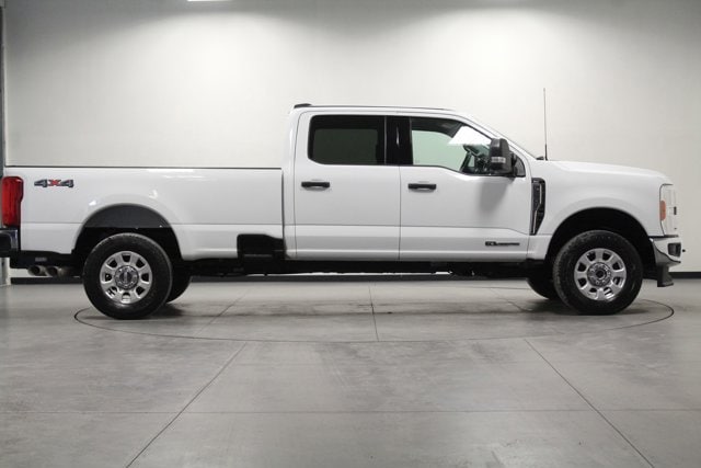 Used 2023 Ford F-250 Super Duty XLT with VIN 1FT7W2BT2PEC17434 for sale in Pontiac, IL