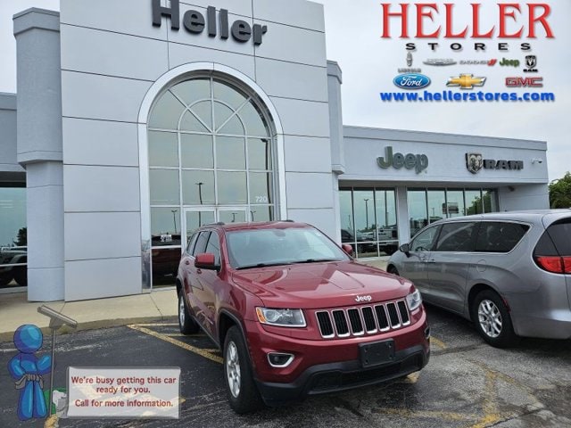 Used 2014 Jeep Grand Cherokee Laredo with VIN 1C4RJFAG8EC226750 for sale in Pontiac, IL