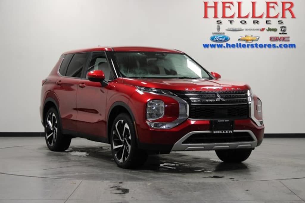 Used 2023 Mitsubishi Outlander SE SUV