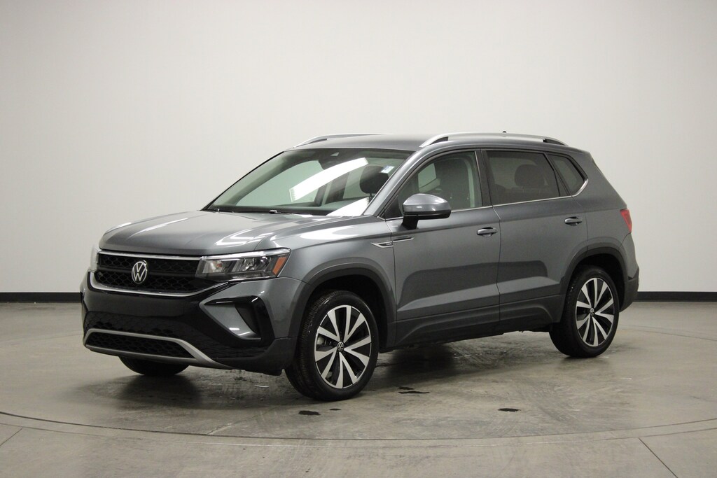 Used 2024 Volkswagen Taos 1.5T SE SUV