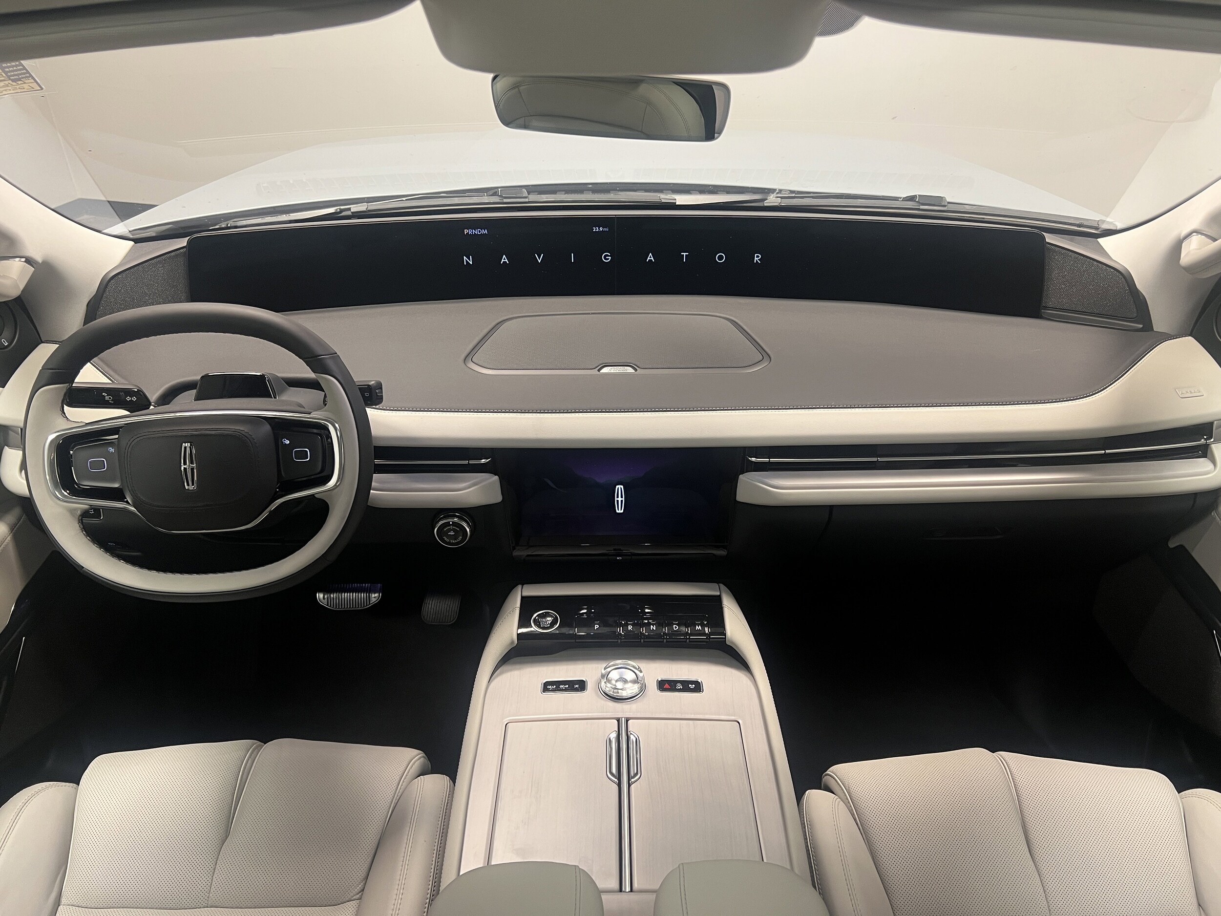 2025 Lincoln Navigator Reserve - Photo 14