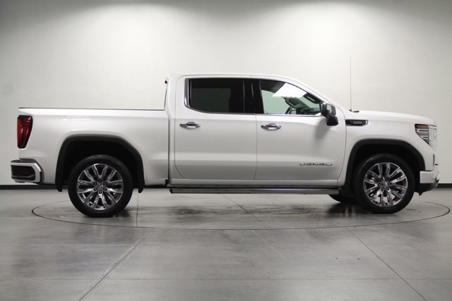 Used 2024 GMC Sierra 1500 Denali Denali with VIN 1GTUUGE83RZ214809 for sale in Pontiac, IL