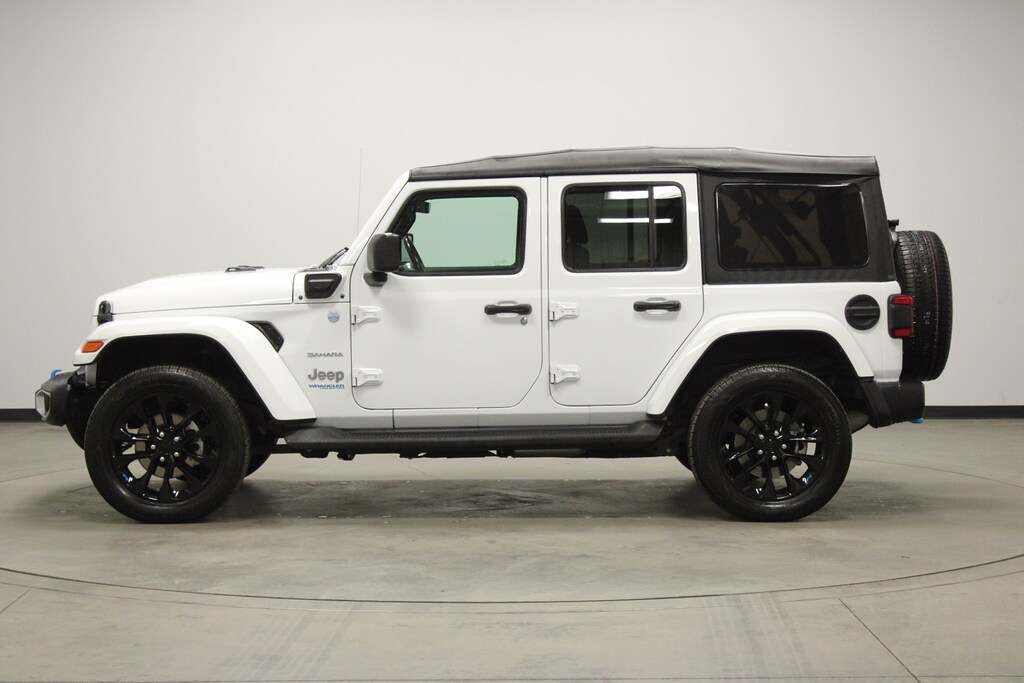 Used 2022 Jeep Wrangler Unlimited 4xe Sahara SUV