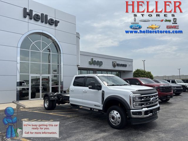 2024 Ford F-450 Super Duty Chassis Cab Lariat