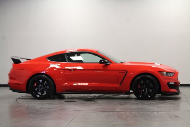 Used 2016 Ford Mustang Shelby GT350 with VIN 1FATP8JZ4G5524727 for sale in Pontiac, IL