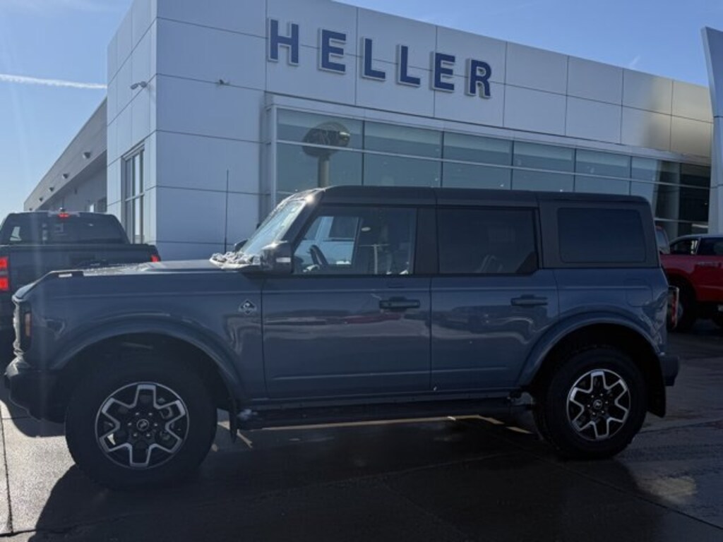 Used 2023 Ford Bronco Outer Banks SUV