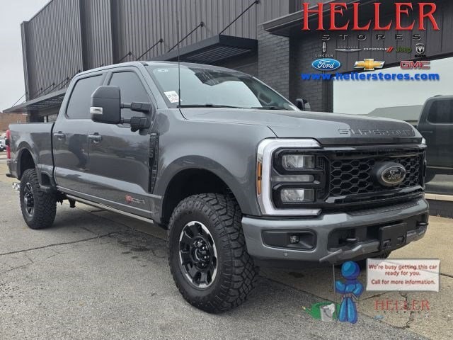 2025 Ford F-250 Super Duty Lariat's photo
