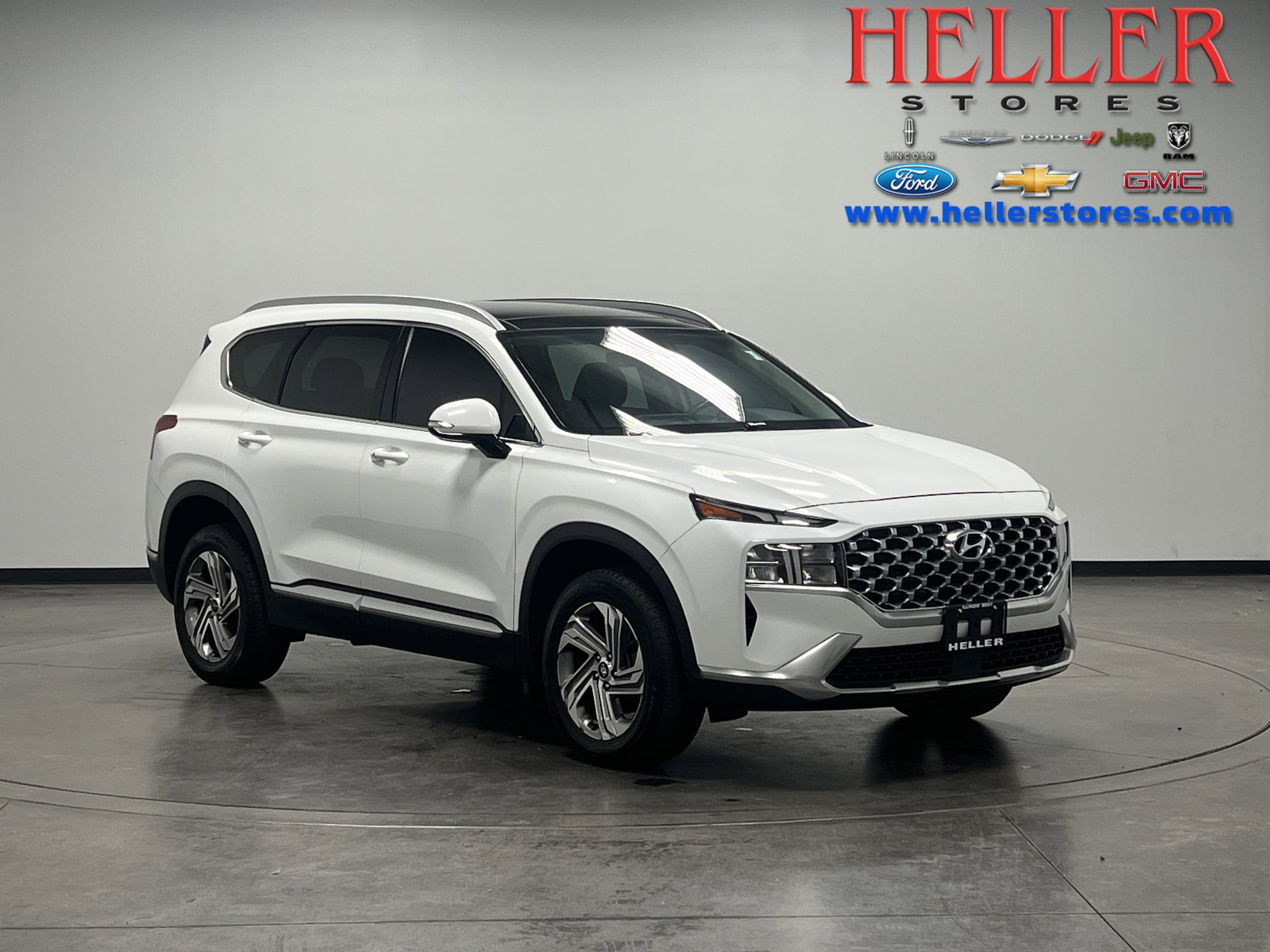 2021 Hyundai Santa Fe SEL's photo