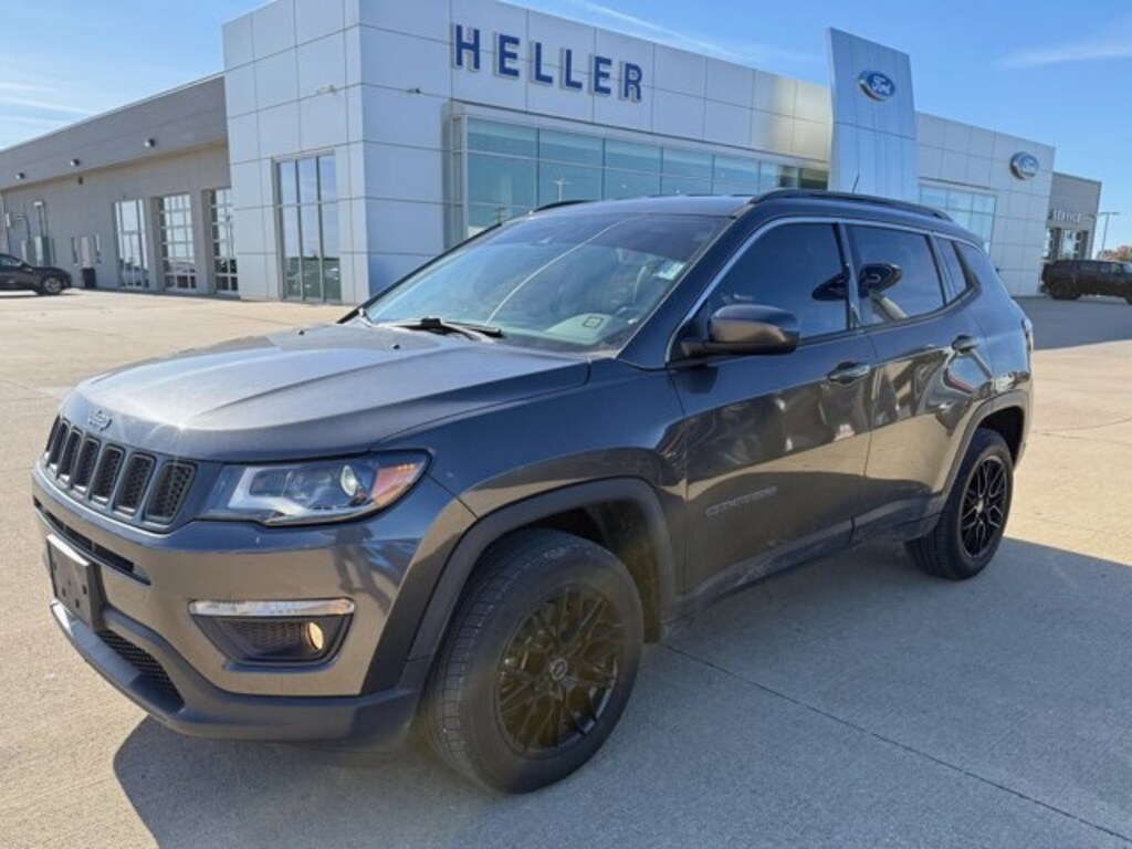 Used 2018 Jeep Compass Latitude SUV