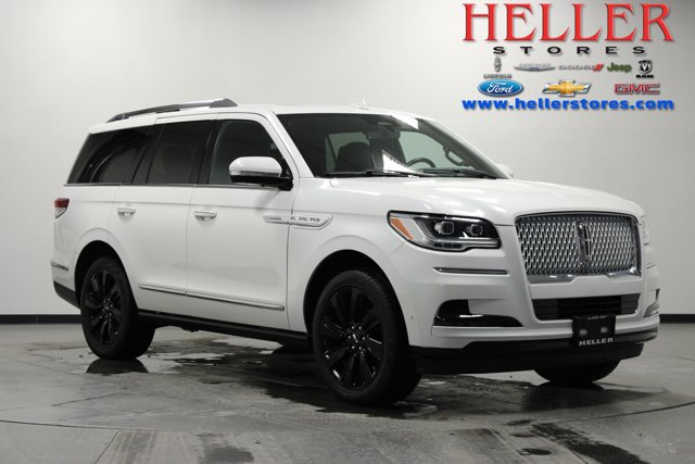 2023 Lincoln Navigator