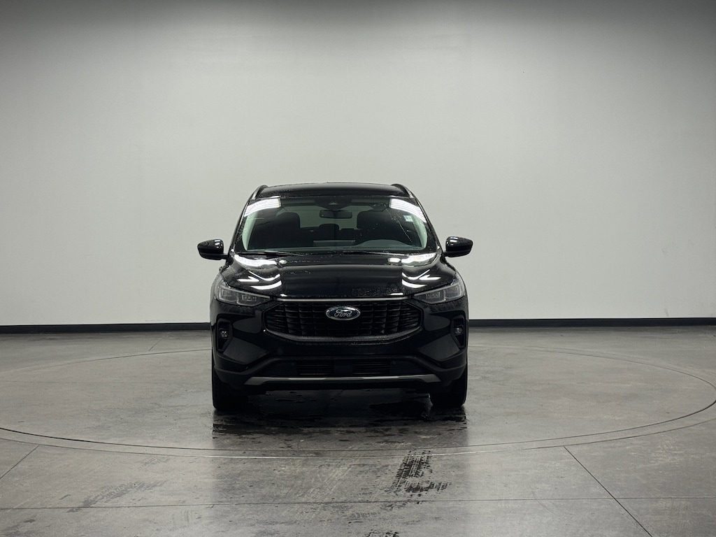 Used 2025 Ford Escape Platinum SUV