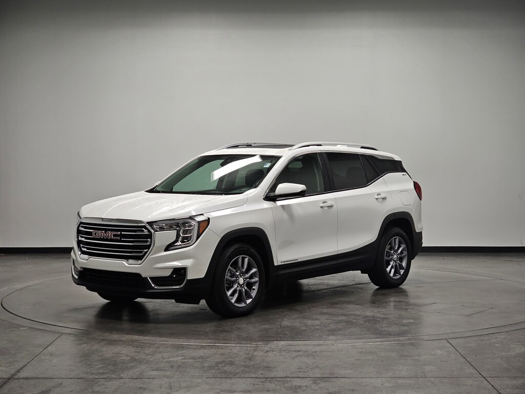 Used 2023 GMC Terrain SLT SUV