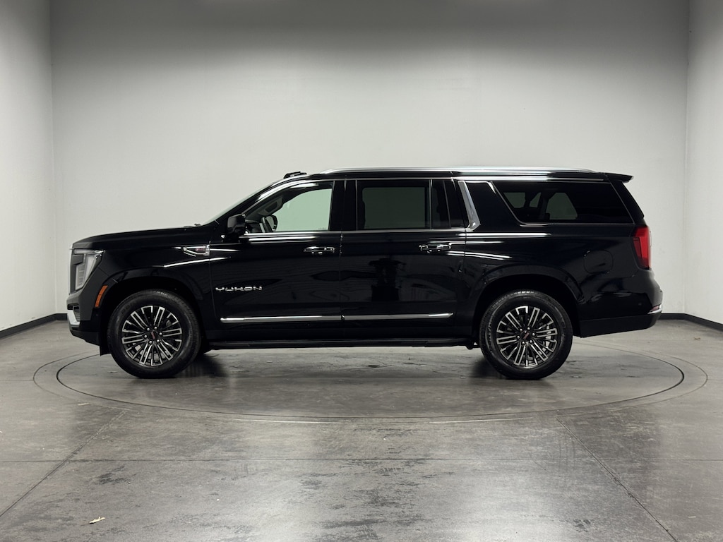 Used 2025 GMC Yukon XL Elevation SUV