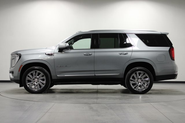 2025 GMC Yukon Denali - Photo 6