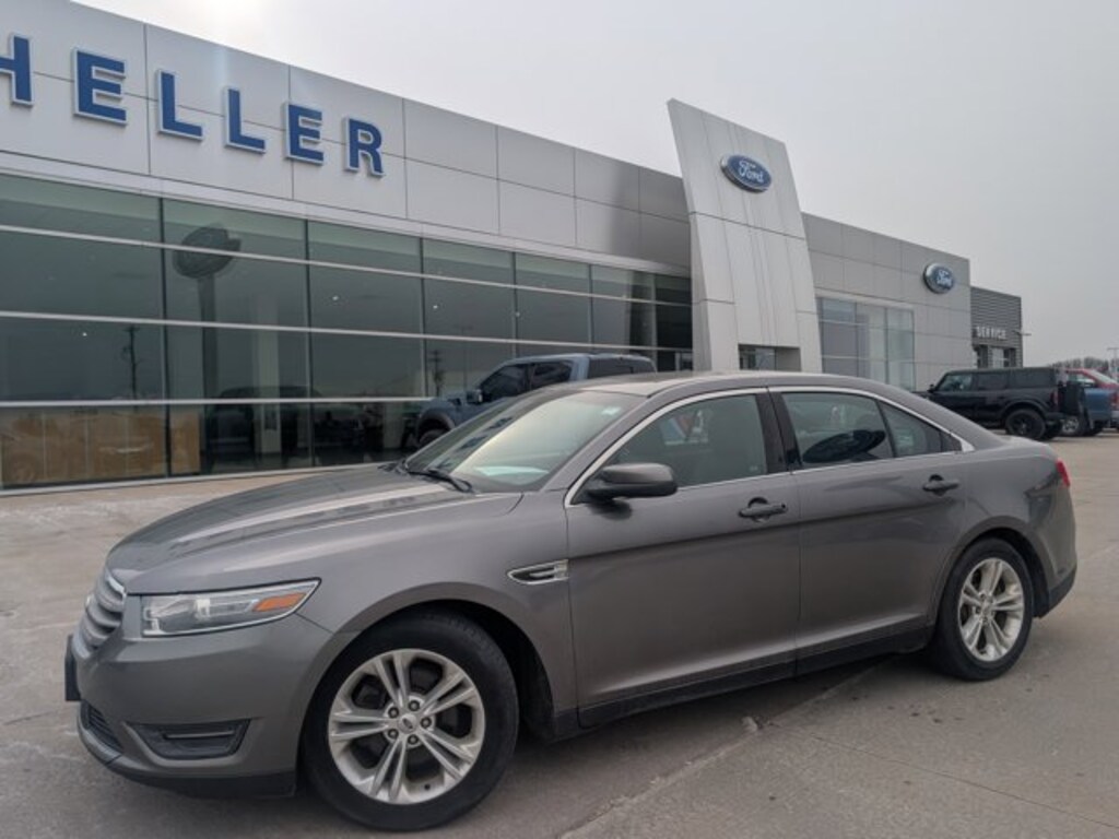 Used 2013 Ford Taurus SEL Sedan
