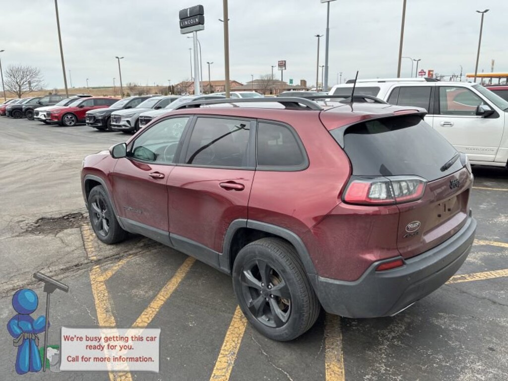 Used 2019 Jeep Cherokee Latitude Plus SUV