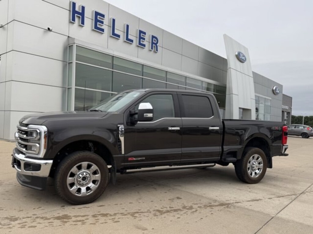 Used 2025 Ford F-250 King Ranch Crew Cab