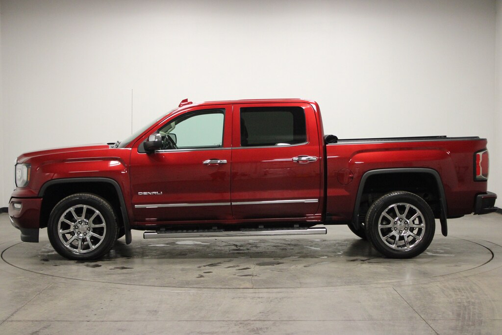 Used 2018 GMC Sierra 1500 Denali Crew Cab Short Bed Truck