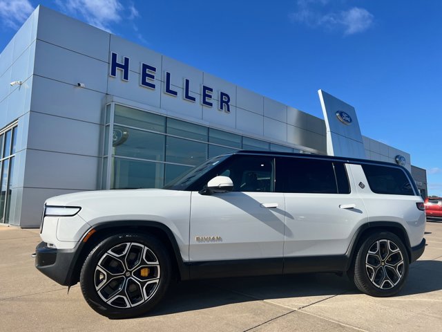 Used 2023 Rivian R1S Adventure with VIN 7PDSGABA6PN023949 for sale in Pontiac, IL