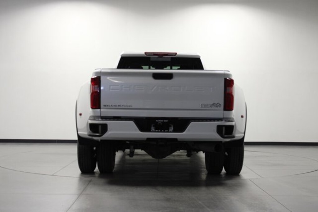 Used 2025 Chevrolet Silverado 3500HD High Country Crew Cab Short Bed Truck