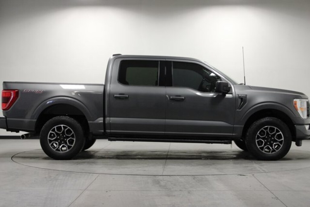 Used 2022 Ford F-150 XLT Crew Cab Short Bed Truck