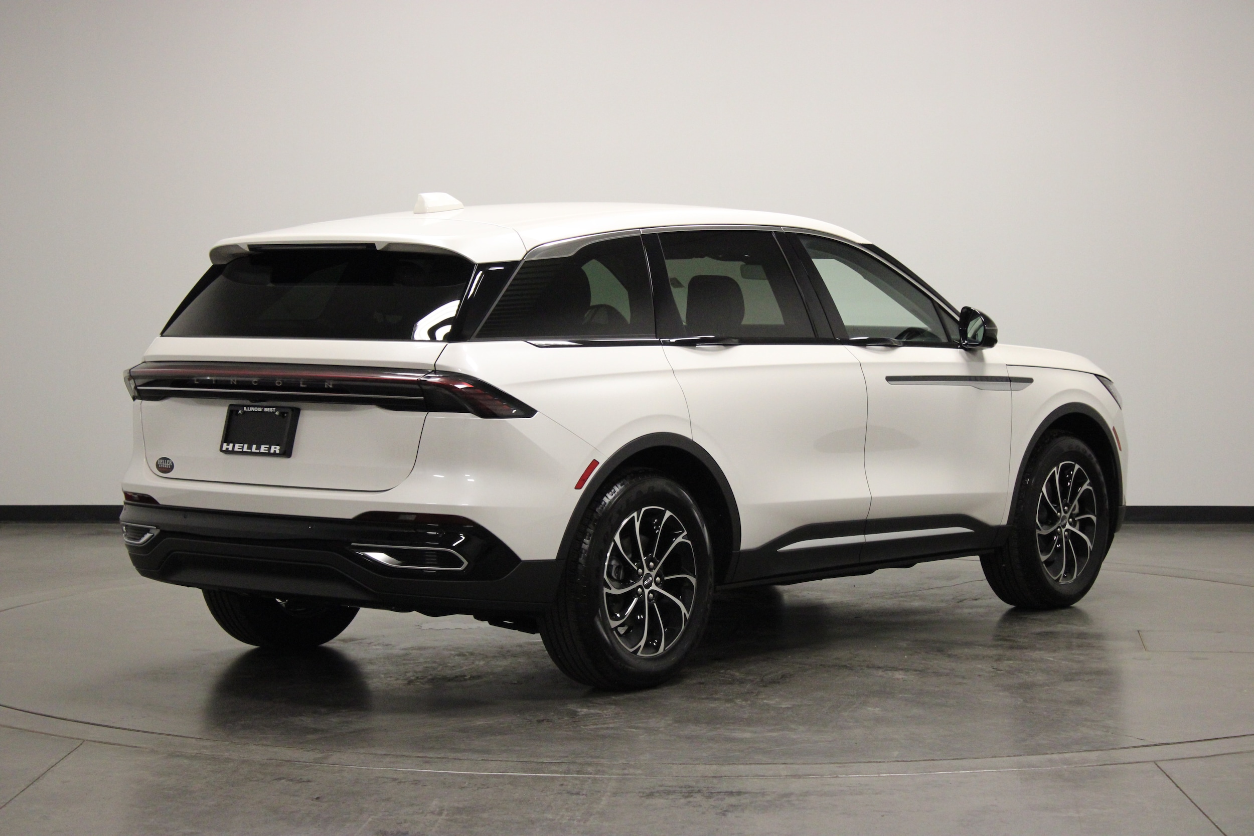 2026 Lincoln Nautilus Premiere - Photo 8
