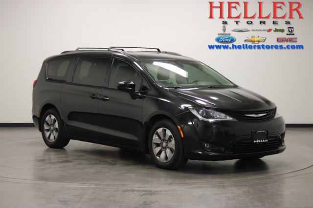 2018 Chrysler Pacifica Hybrid Touring L