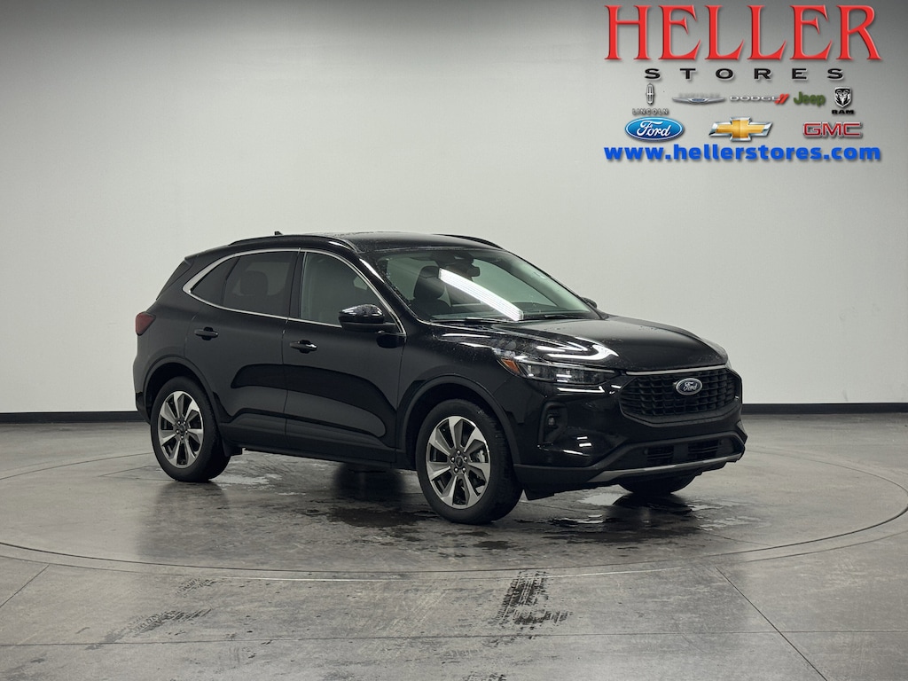 Used 2025 Ford Escape Platinum SUV
