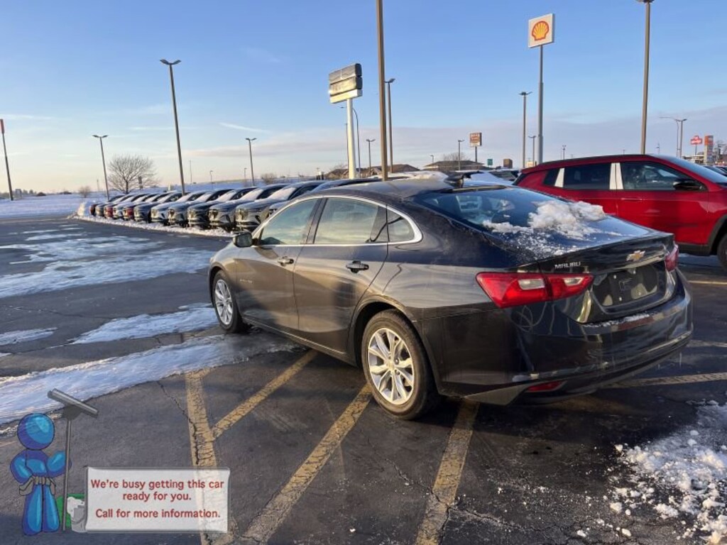Used 2023 Chevrolet Malibu LT w/1LT Sedan