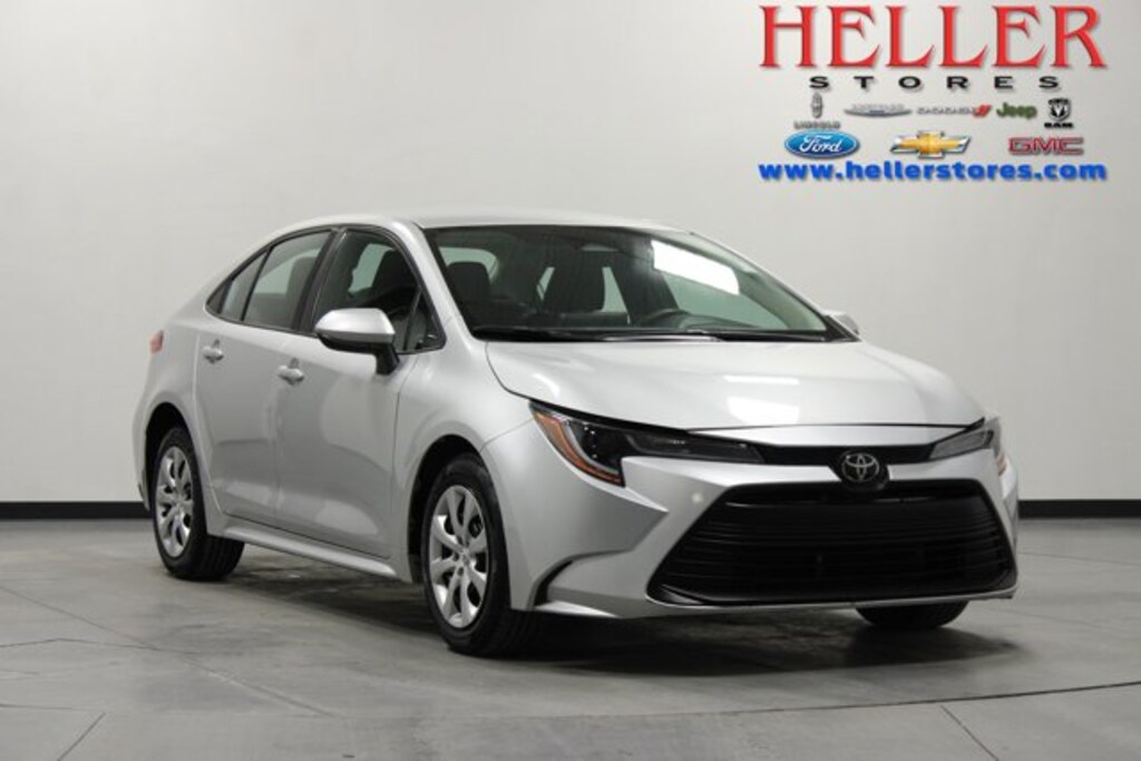 Used 2023 Toyota Corolla LE Sedan