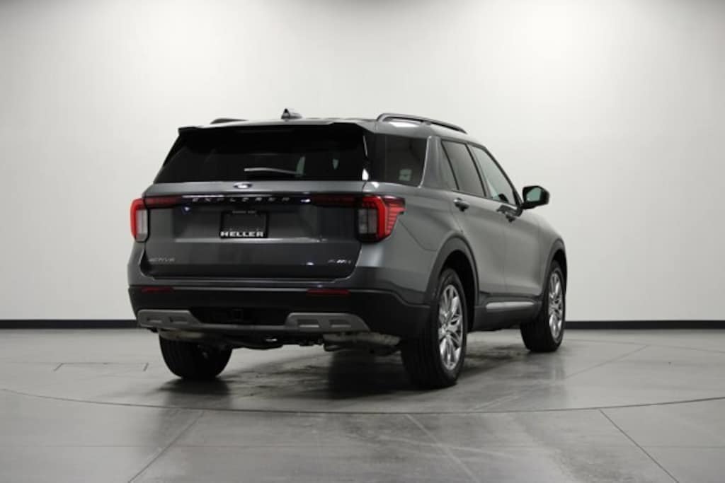 Used 2025 Ford Explorer Active SUV