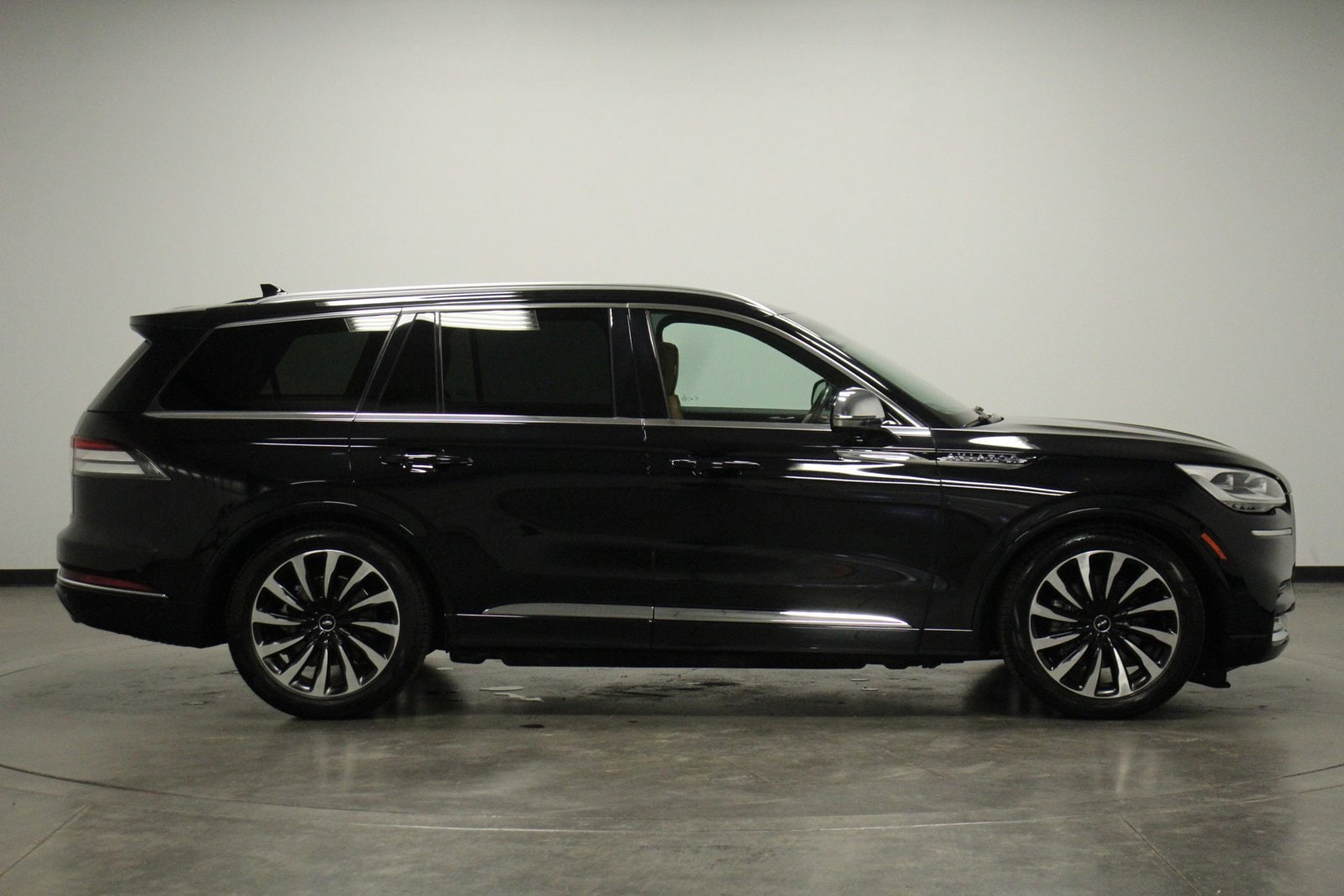 Used 2022 Lincoln Aviator Black Label Grand Touring with VIN 5LMYJ9YY6NNL01034 for sale in Pontiac, IL