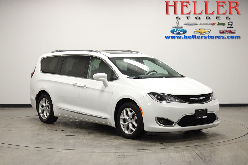 Used 2018 Chrysler Pacifica Touring L Plus Passenger Van