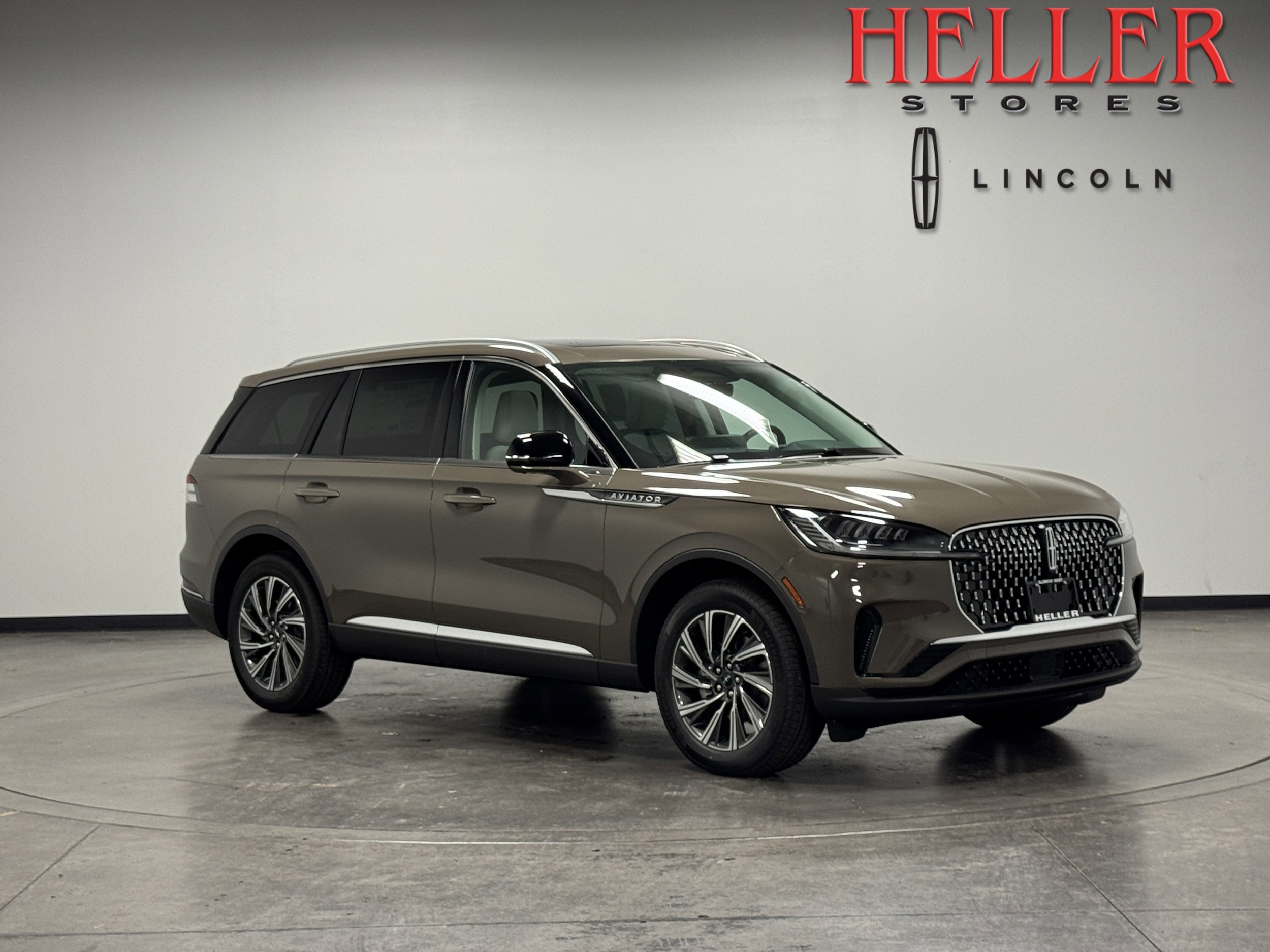 2026 Lincoln Aviator Premiere's photo