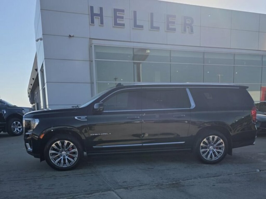 Used 2021 GMC Yukon XL Denali SUV