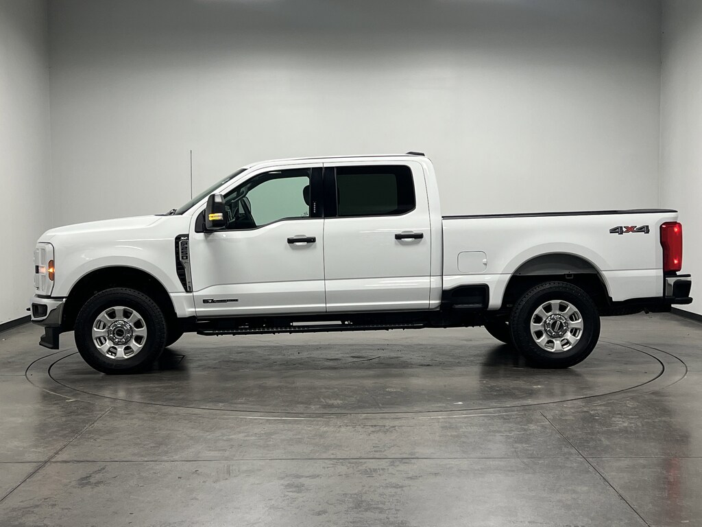 Used 2024 Ford F-250 XLT Crew Cab