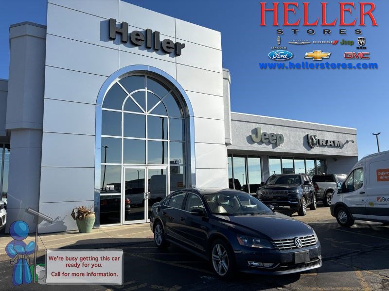 2013 Volkswagen Passat SEL's photo