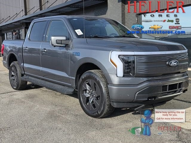 2024 Ford F-150 Lightning Lariat's photo