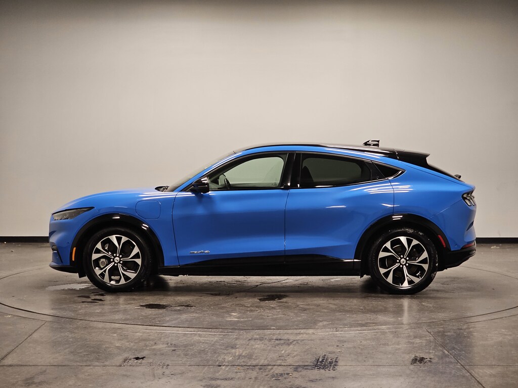 Used 2022 Ford Mustang Mach-E Premium SUV