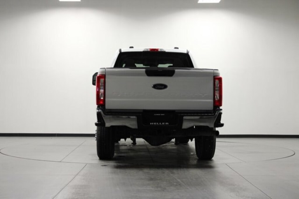 Used 2023 Ford F-350 XLT Crew Cab