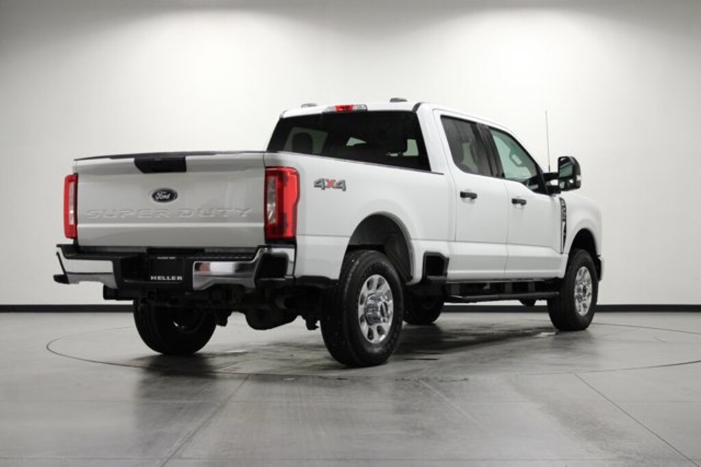 Used 2023 Ford F-350 XLT Crew Cab